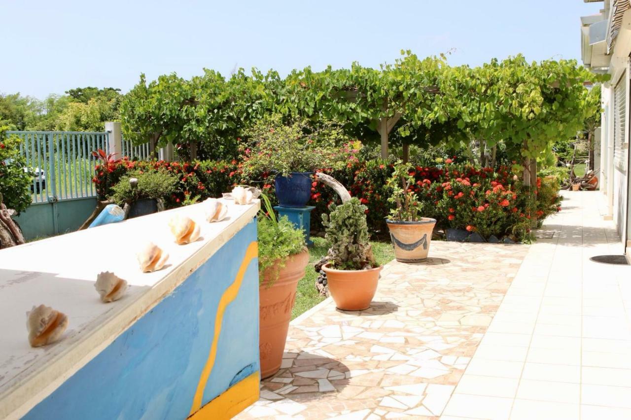 Bed & Breakfast 6 Suites Piscine Et Plage Pointe Faulaル・ヴォクラン エクステリア 写真
