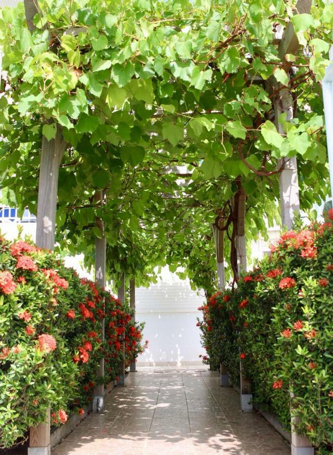 Bed & Breakfast 6 Suites Piscine Et Plage Pointe Faulaル・ヴォクラン エクステリア 写真